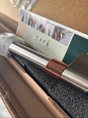 CAFÉ Brushed Stainless Steel Kitchen Rod with Rose Gold Accent